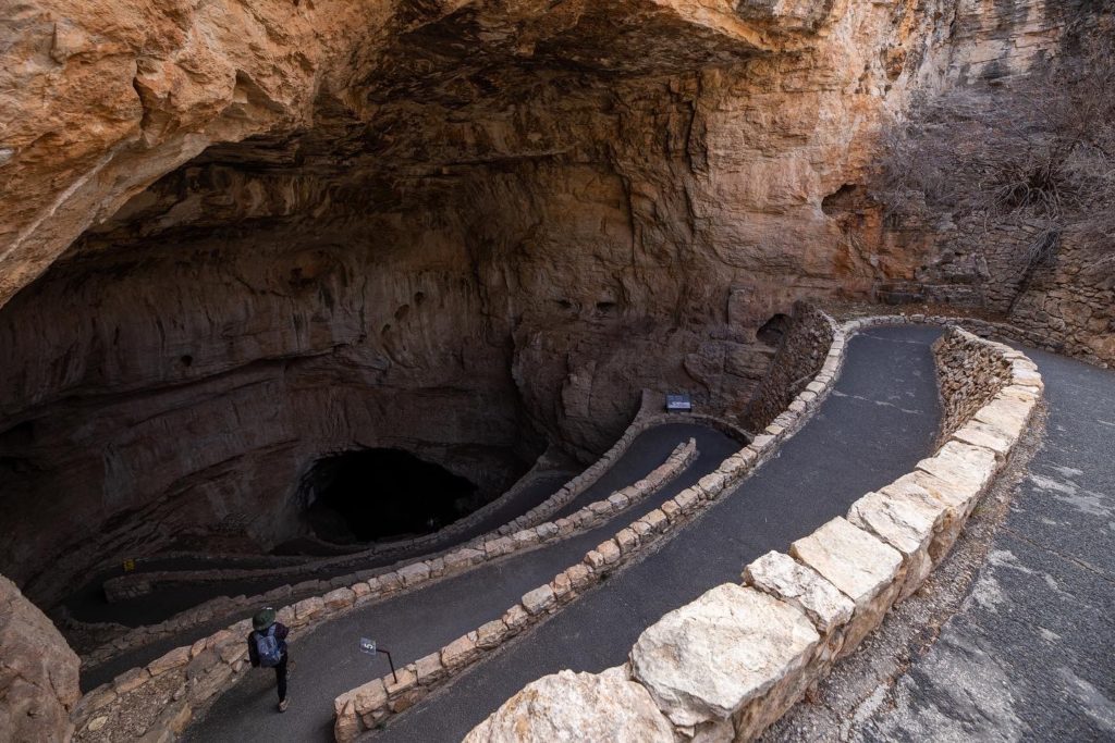 The entrance into Carlsbad Cavers.